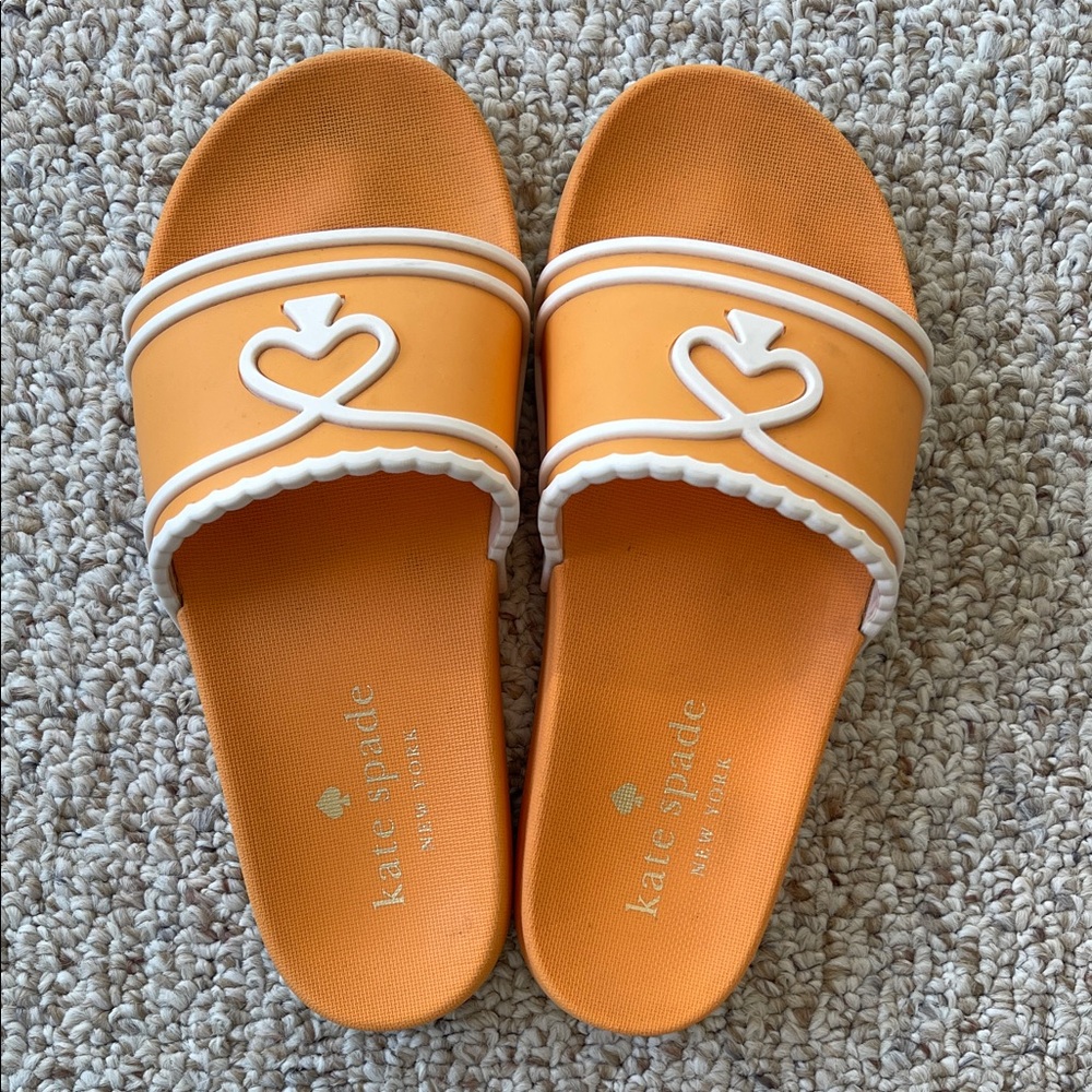 Kate Spade Tangerine Heart Slides